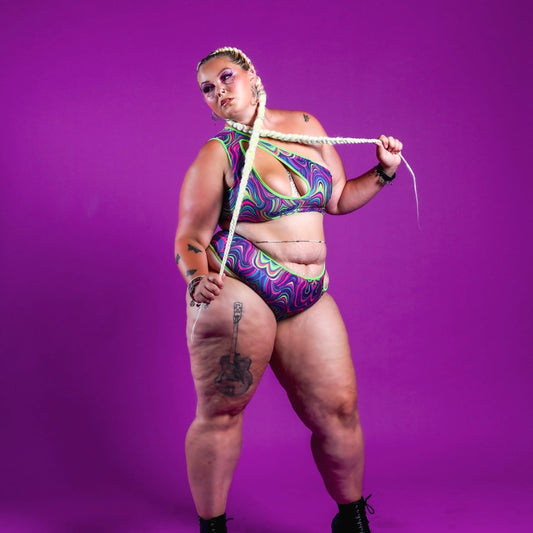 GROOVY CUTOUT BOTTOMS
